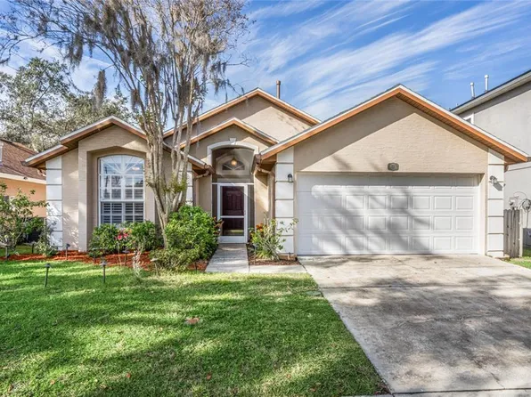 111 Pinewood Dr, Davenport, FL 33896