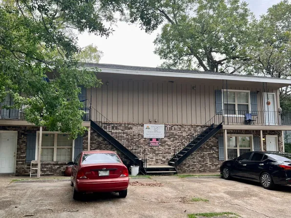 99 W 3rd St, Hattiesburg, MS 39401