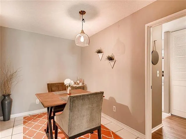 2800 Hamline Ave N #211 — Photo 12