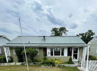 1110 Katherine St, Fairmont, WV 26554