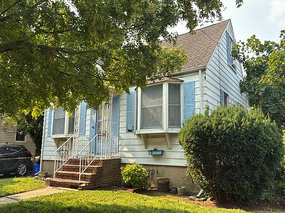 2nd image of 8 Princeton St