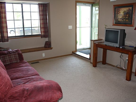 Living room with great window seat