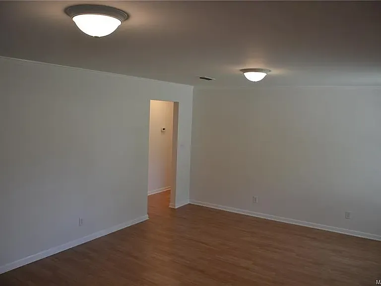 46 Richardson Dr #B — Photo 4