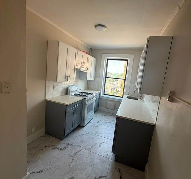 1st image of 329 Park Ave APT 8