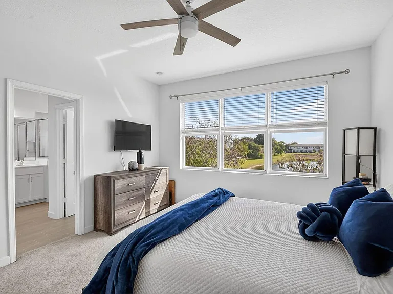 4790 Navali Dr — Photo 11