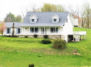 754 Tulip Dr, New Brighton, PA 15066