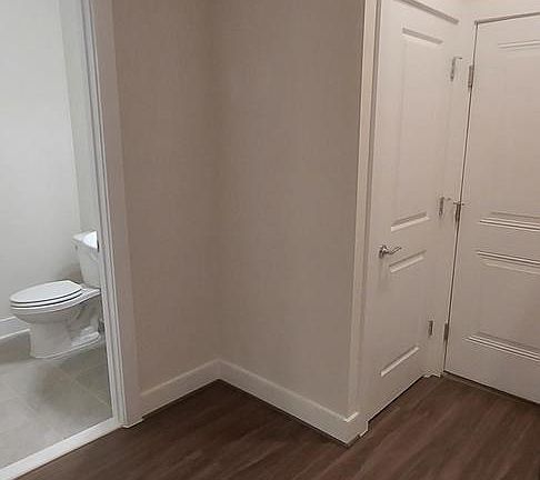 5th image of 123 Dickenson Dr