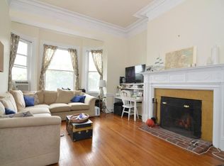 462 Beacon St APT 22, Boston, MA 02115