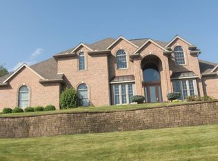 5596 Fox Chase Dr, Export, PA 15632