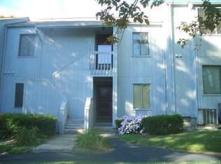 9003 S Pointe Ridge Ln #2, Bloomington, IN 47401