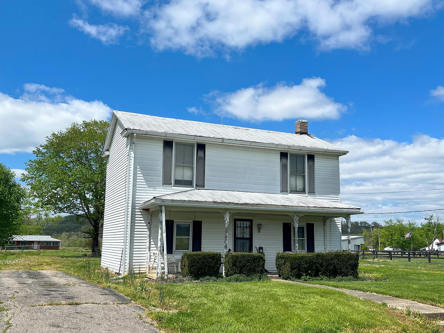 110-112 Hawthorne St, Glencoe, KY 41046 | Zillow