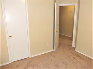 210 Trees Dr, Cedar Hill, TX 75104