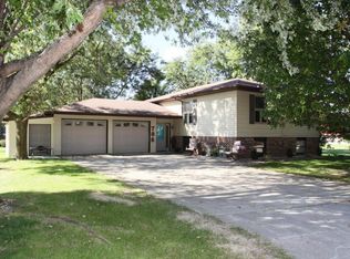 706 5th St SW, Spencer, IA 51301