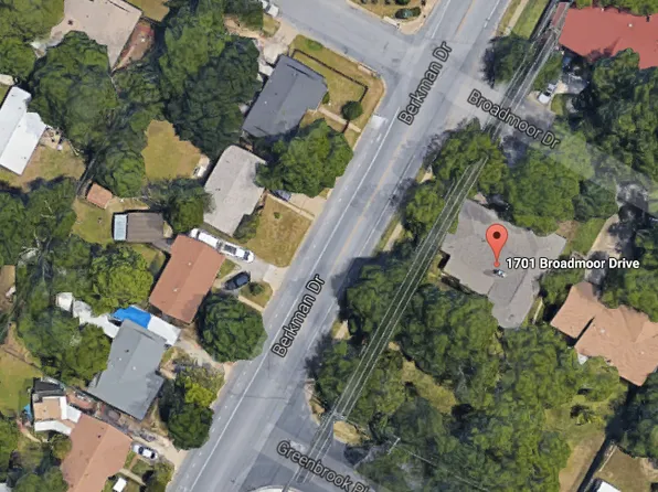 1701 Broadmoor Dr, Austin, TX 78723