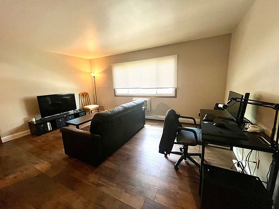 4th image of N114W15518 Sylvan Cir #17