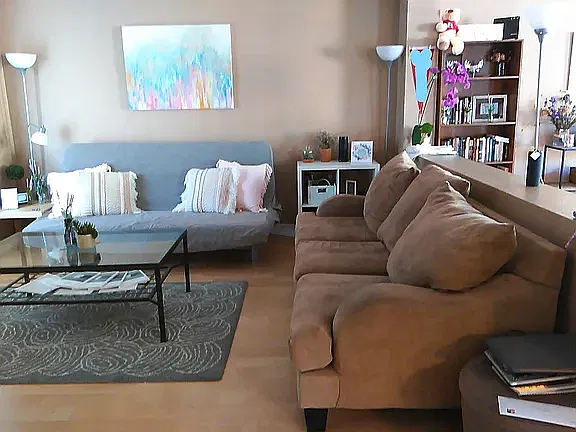 3 bed, 2.5 bath, 2344 sqft, $3,300 — Photo 4