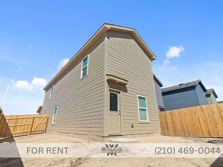 7602 Chancery Gate — Photo 7