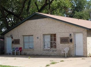 208 Maple St, Arlington, TX 76011