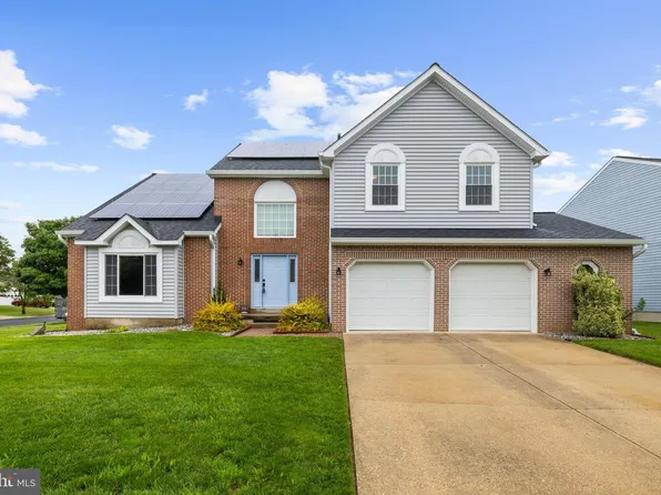 7802 Chevalier Ct, Severn, MD 21144