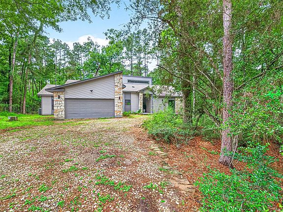 5th image of 41 Creek Forest Ln