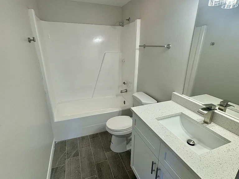 403 Tillman Ave SW — Photo 9