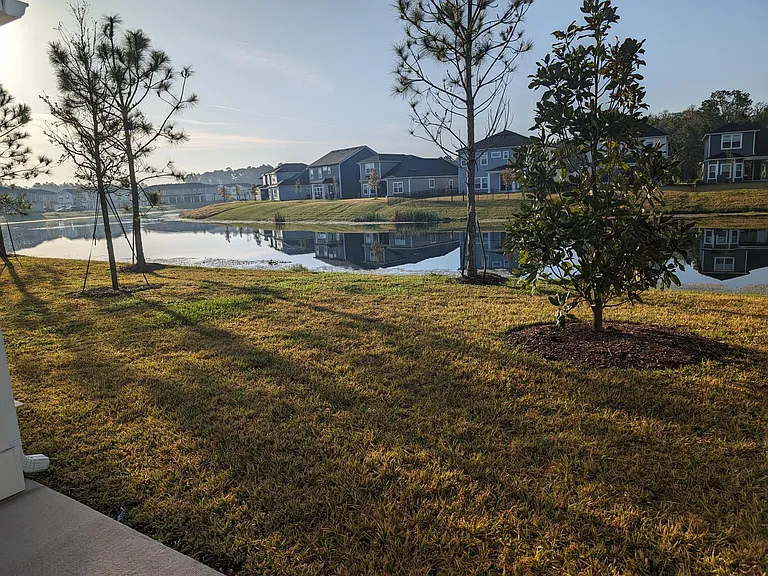 202 Brandon Lakes Dr — Photo 10