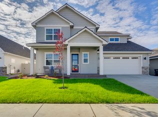 2944 N Cyprus Fox Loop, Post Falls, ID 83854