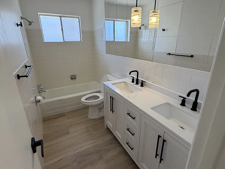 4128 Perth Dr — Photo 12