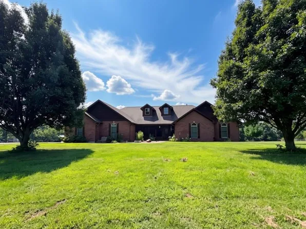 50 Makenzie Pointe Ln, Foley, MO 63347