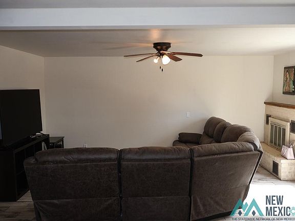 5th image of 704 Elko Ave