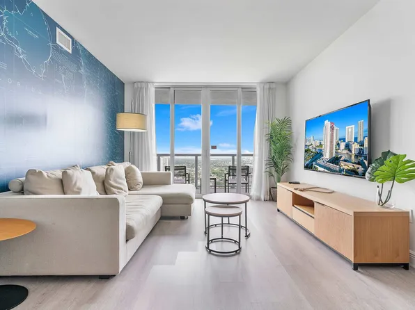 2602 E Hallandale Beach Blvd, Hallandale, FL