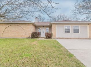 13118 Skyline Dr, Willis, TX 77318