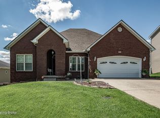 151 Tuscany Ln, Vine Grove, KY 40175