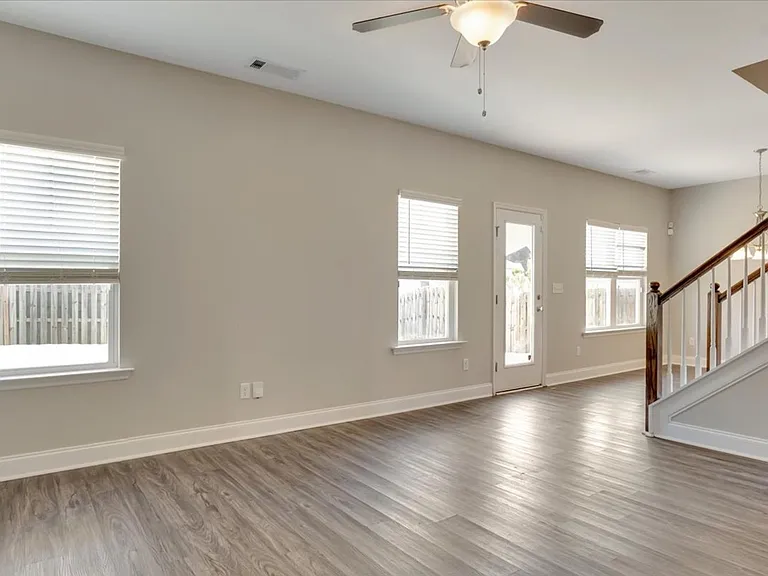 3888 Harper Franklin Ave — Photo 11