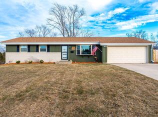 W143N8294 Oxford St, Menomonee Falls, WI 53051
