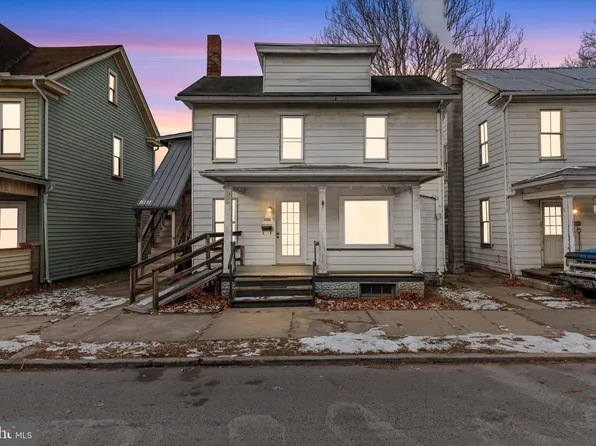 1130 Moore St, Huntingdon, PA 16652