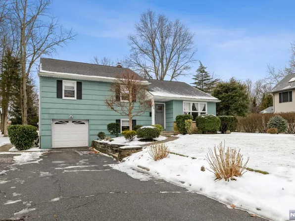 629 Ridgewood Rd, Township Of Washington, NJ 07676