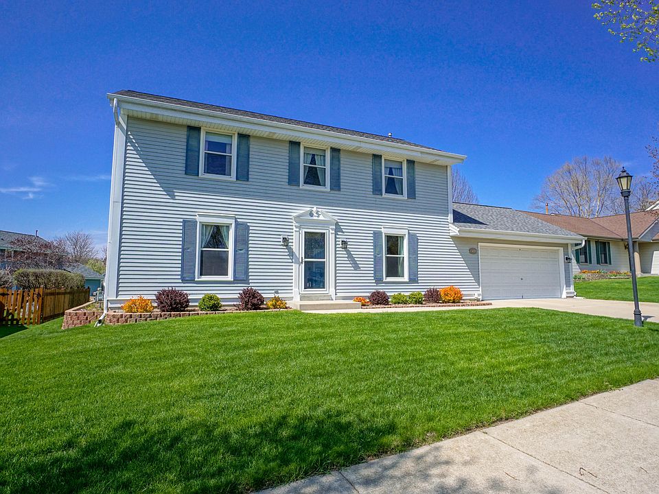 1st image of 2762 Brighton Dr