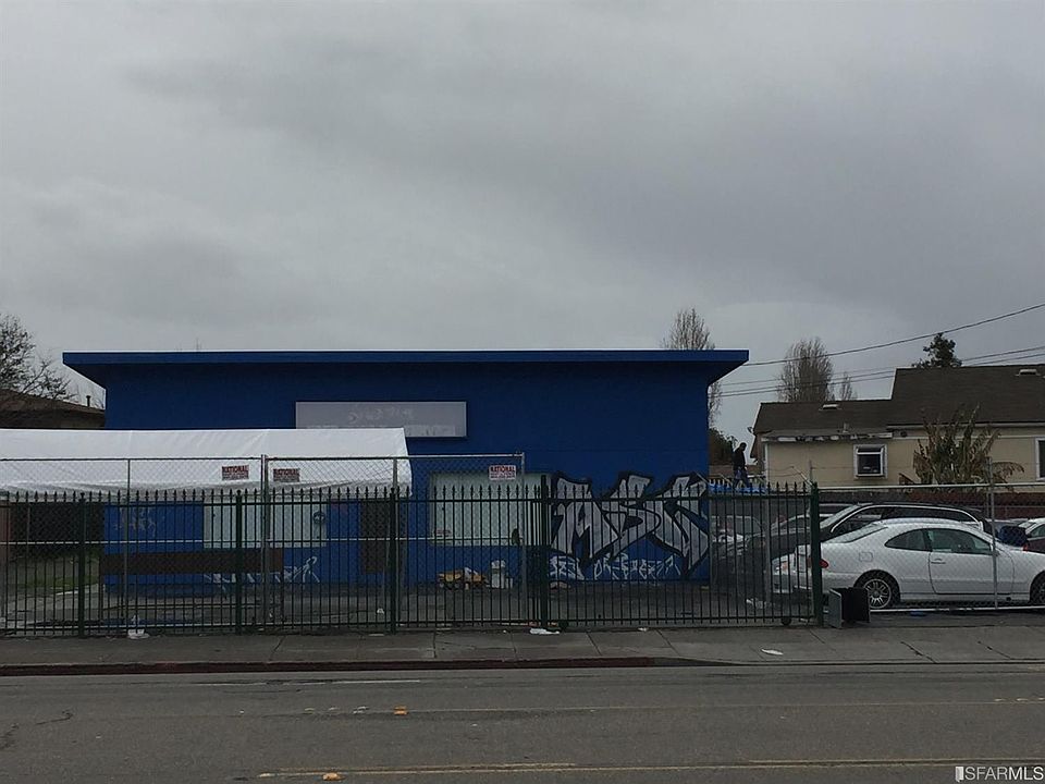 2nd image of 6415 International Blvd