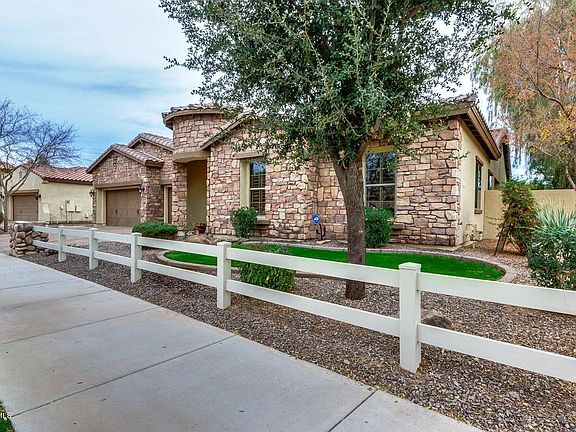 3rd image of 3680 E Old Stone Cir S