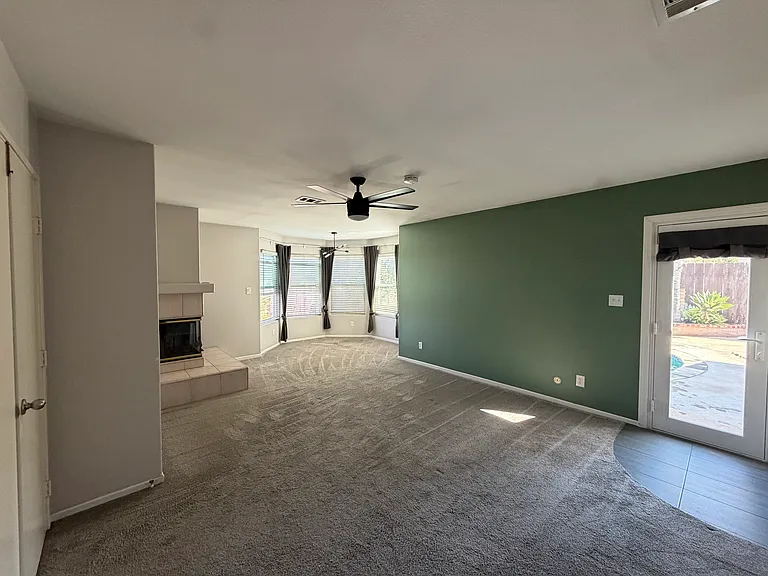 514 Tam O Shanter Dr — Photo 6