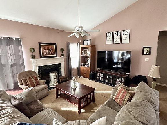 5th image of 101 Lentz Way