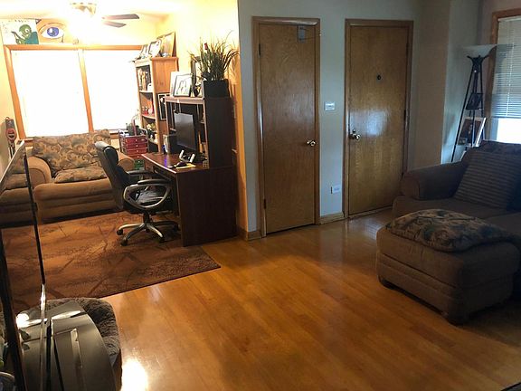 4th image of 3805 Scoville Ave