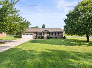 843 E Zion Church Rd, Shelby, NC 28150