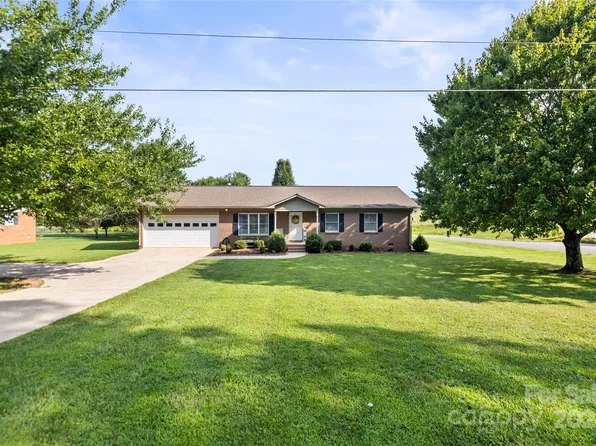 843 E Zion Church Rd, Shelby, NC 28150