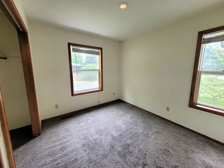 3320 Allen Ave — Photo 21