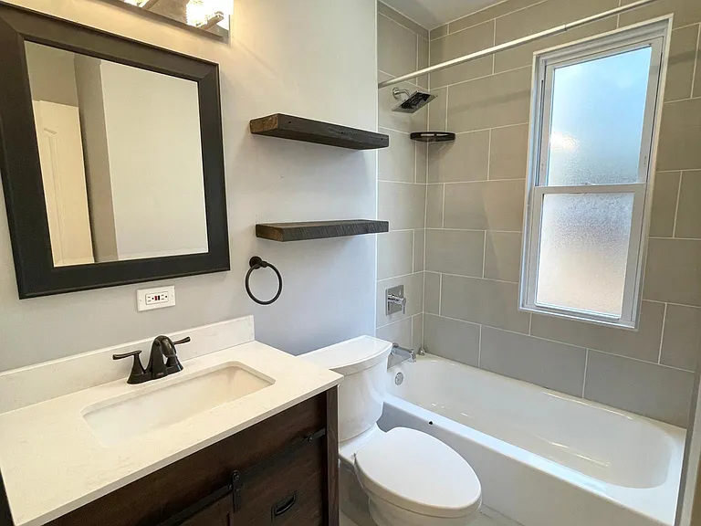 855 N Parkside Ave #1R — Photo 11