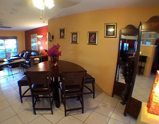5th image of 50 NE 48th Ct