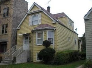 3354 W Cullom Ave, Chicago, IL 60618