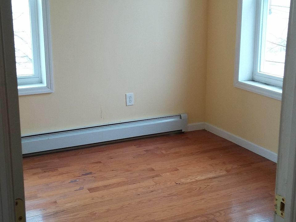 1st image of 231 Beach 86th St